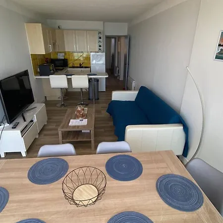 T3 Rénové, 6 Pers, Face Mer, Parking, Balcon, Proche Plages - Fr-1-81-583 Le Barcarès